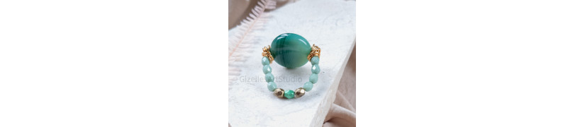 Green Agate Stretch Ring