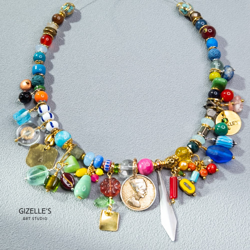 Bogaty projekt indywidualny – naszyjnik artystyczny na zamówienie