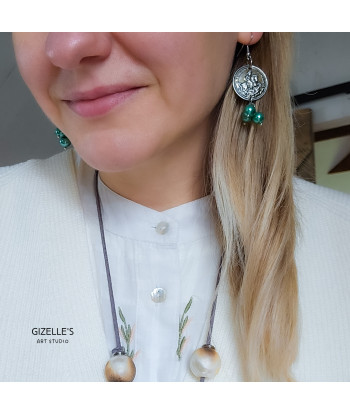 Kolczyki Generałowej – perły seashell i guzik vintage