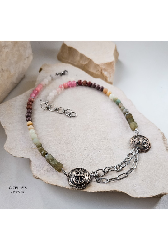 Naszyjnik Marina – kamienie naturalne i guziki vintage