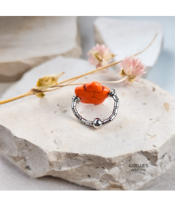 Elastyczny pierścionek Orange Peel – howlit i stal szlachetna