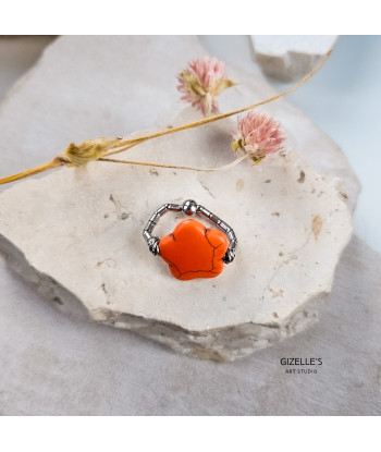 Elastyczny pierścionek Orange Peel – howlit i stal szlachetna