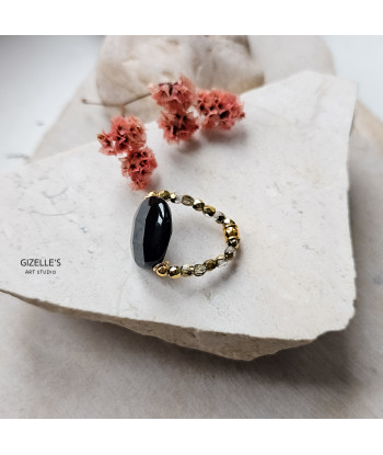 Elastyczny pierścionek Dark Spark – onyks i złote szkło