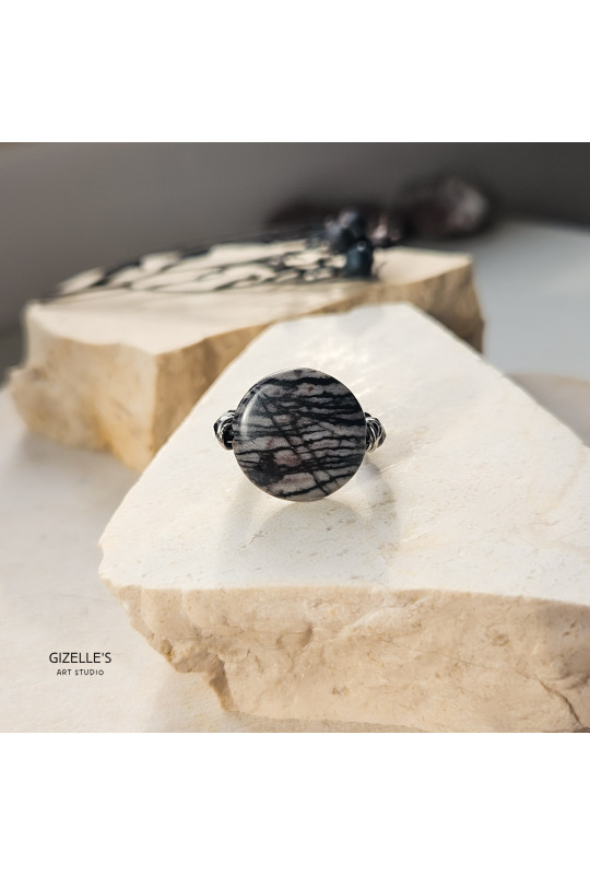 Elastyczny pierścionek Picasso – jaspis i szkło czeskie