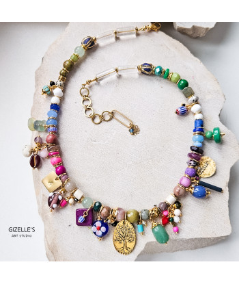 Naszyjnik Bogaty Magnolia – artystyczna biżuteria z kamieni