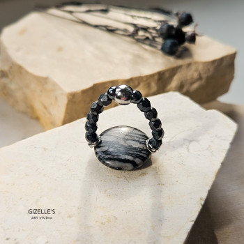 Elastyczny pierścionek Picasso – jaspis i szkło czeskie