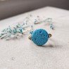 Pierścionek z niebieską lawą wulkaniczną | Sponge