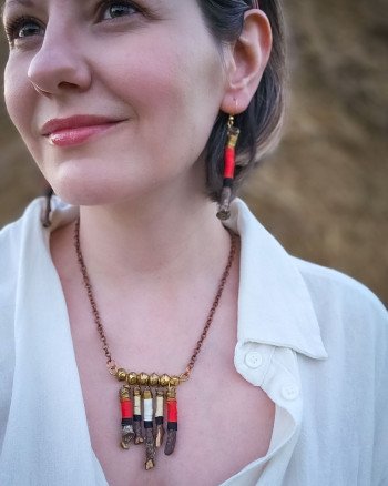 Naszyjnik Patyki De Luxe – rękodzieło z drewna, miedzi i mosiądzu
